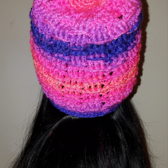 Crochet Hat & scarf set - Picture 5 of 6